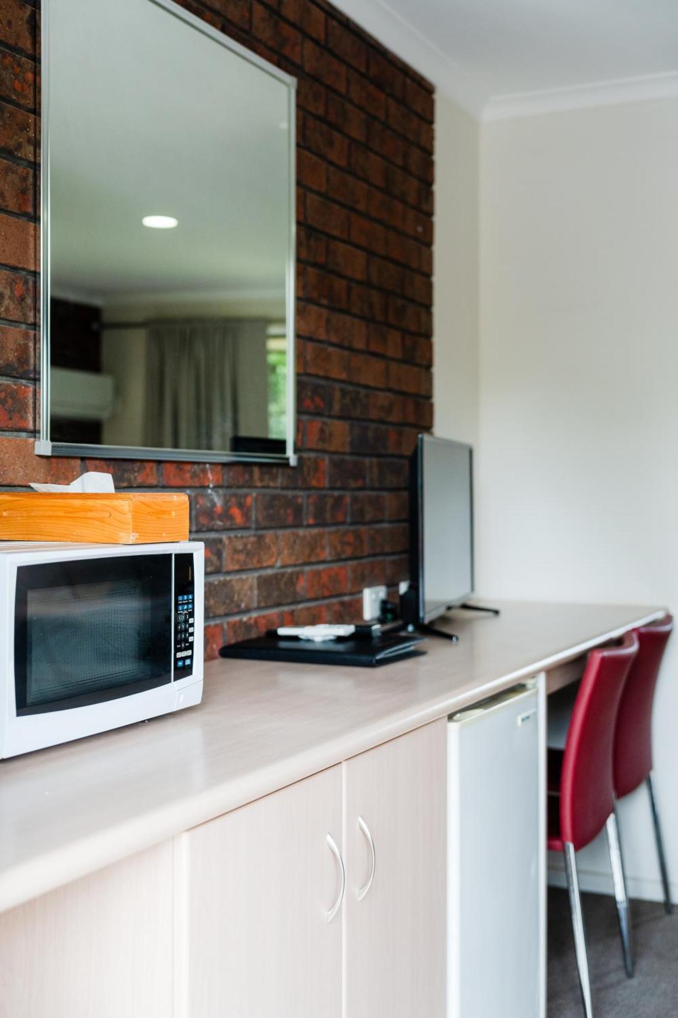 Bristol Hill Motor Inn แมรีโบโร ภายนอก รูปภาพ