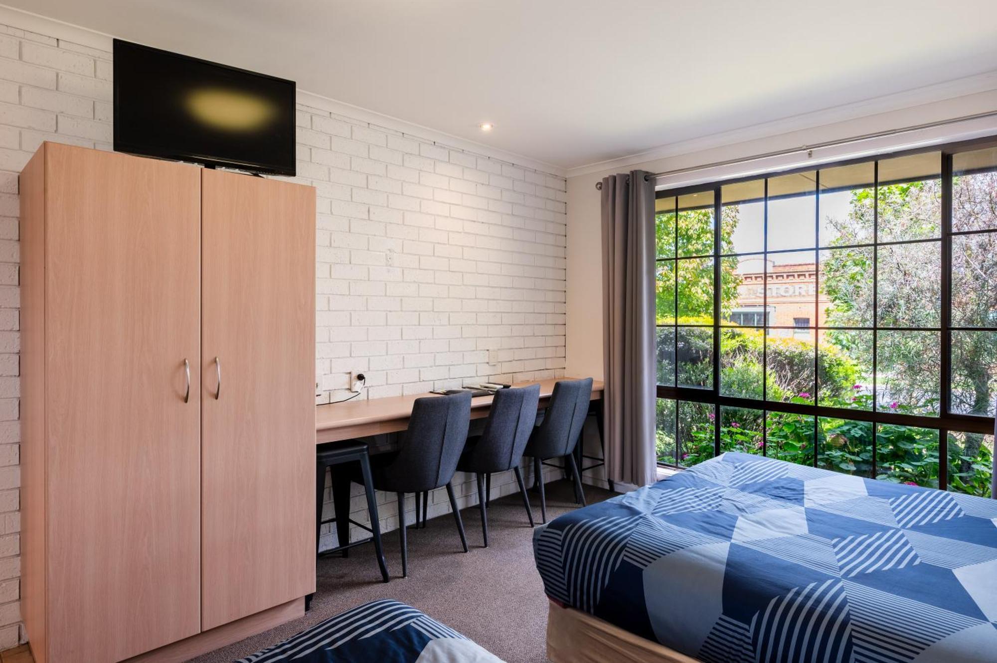 Bristol Hill Motor Inn แมรีโบโร ภายนอก รูปภาพ