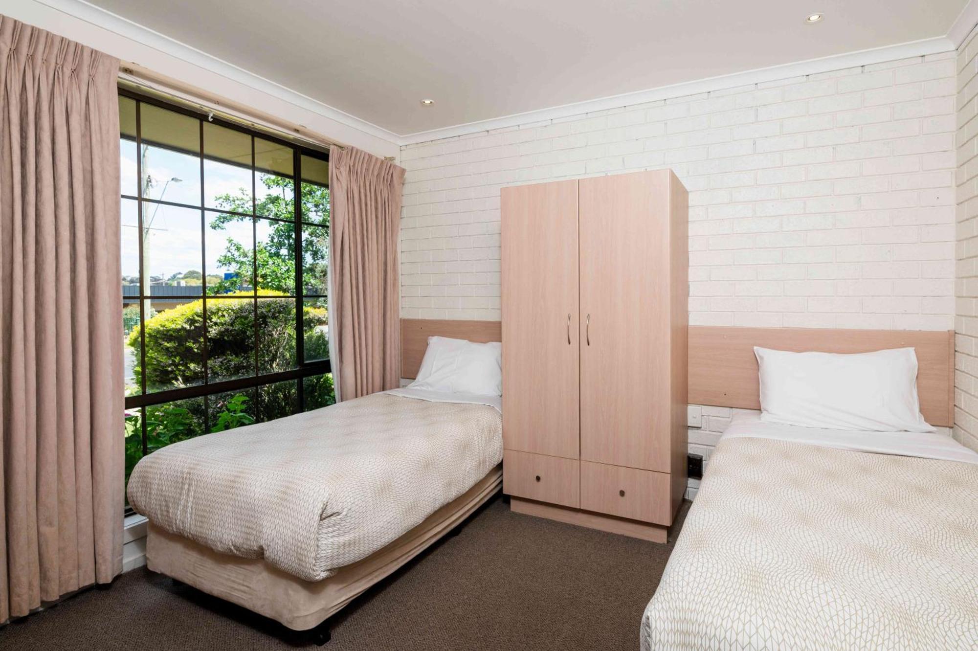 Bristol Hill Motor Inn แมรีโบโร ภายนอก รูปภาพ