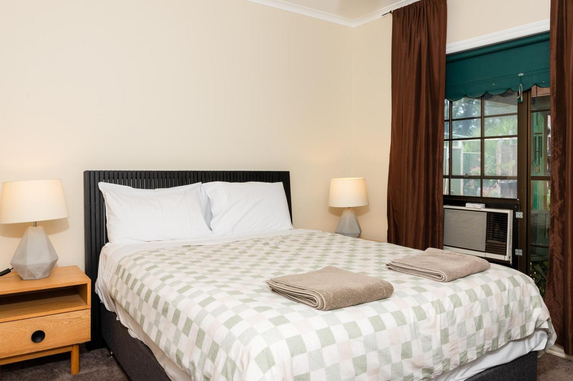 Bristol Hill Motor Inn แมรีโบโร ภายนอก รูปภาพ