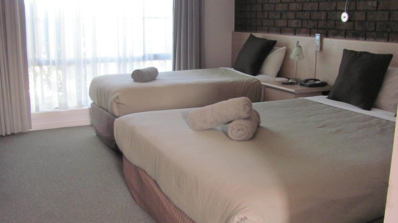 Bristol Hill Motor Inn แมรีโบโร ภายนอก รูปภาพ