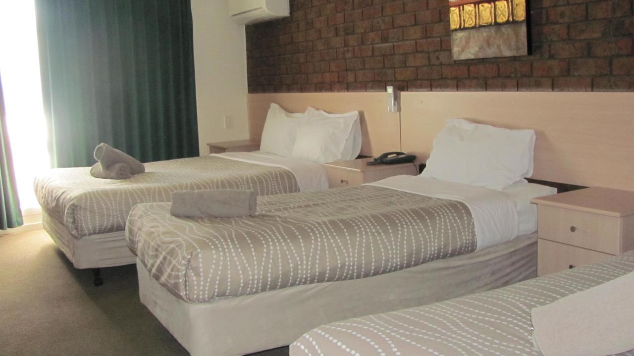 Bristol Hill Motor Inn แมรีโบโร ภายนอก รูปภาพ