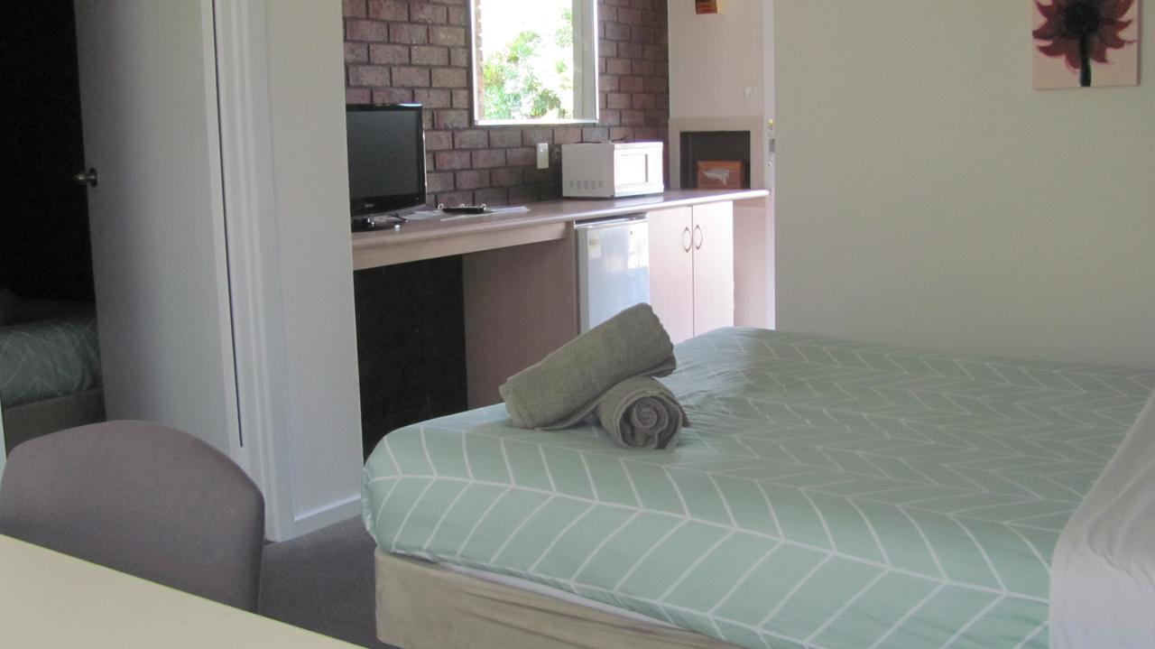Bristol Hill Motor Inn แมรีโบโร ภายนอก รูปภาพ